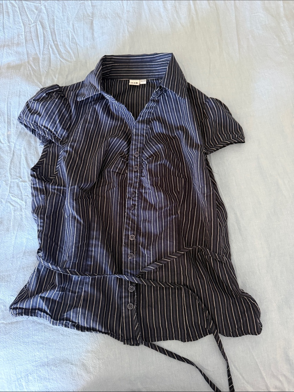 Harlow Navy Pinstripe Short Sleeve Button-Up Top FITS LIKE A SMALL